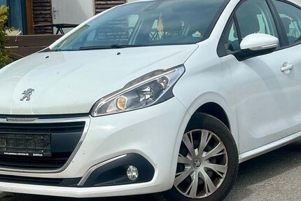 Peugeot 208 103.265 km 4.500 &euro; Gelsenkirchen 45884