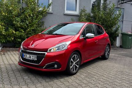 Peugeot 208 75.000 km 6.490 &euro; Herne 44625