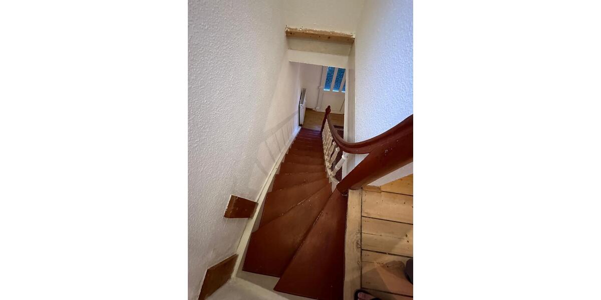 Reihenhaus Essen Stadtbezirk V - 3 Zimmer, 68 m&sup2;, 1.200&euro; | Angebot:26037343