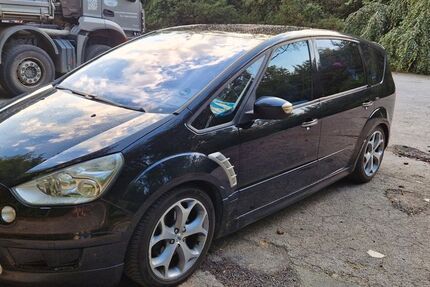 Ford S-Max 272.000 km 4.380 &euro; Lünen 44532