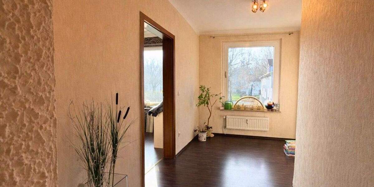 Reihenendhaus Gelsenkirchen Bismarck - 6 Zimmer, 200 m&sup2;, 249.000&euro; | Angebot:25779459