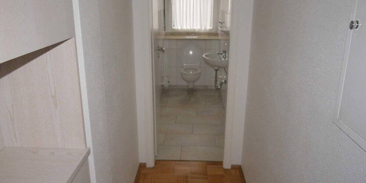 Etagenwohnung Mülheim an der Ruhr Saarn - 3 Zimmer, 95 m&sup2;, 255.000&euro; | Angebot:26512861
