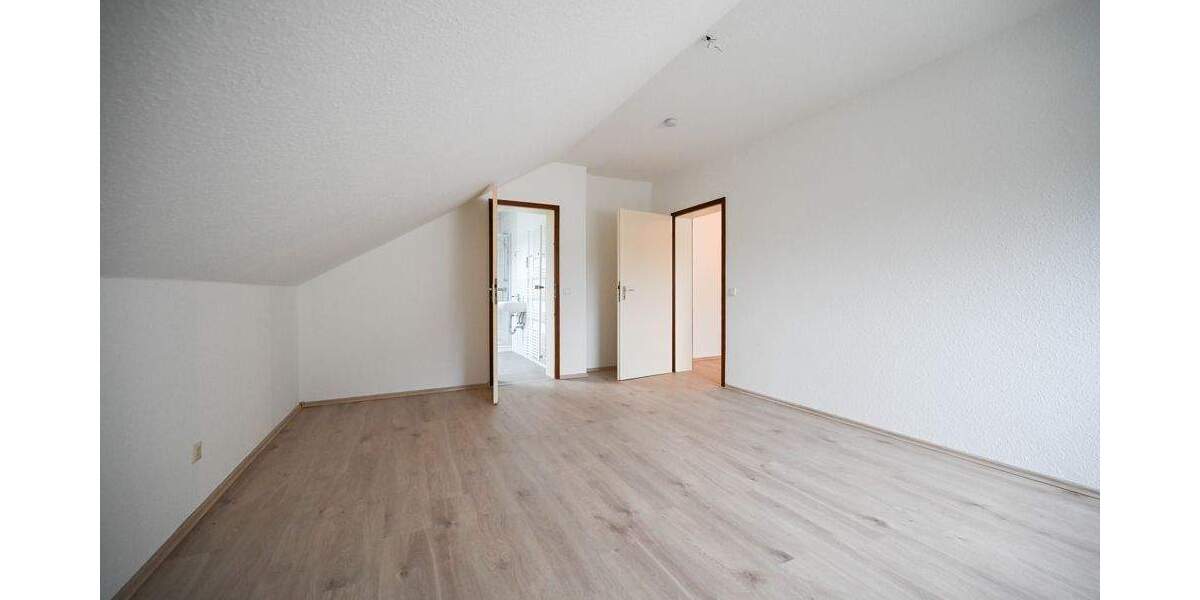 Etagenwohnung Hattingen Winz-Baak - 3 Zimmer, 75 m&sup2;, 590&euro; | Angebot:25687027