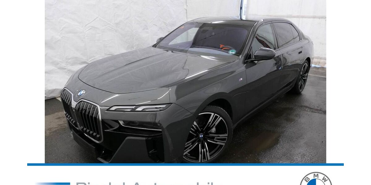 BMW 740 15.199 km 92.780 &euro; Dinslaken 46535