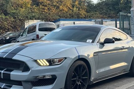 Ford Mustang 125.000 km 29.500 &euro; Dortmund 44339
