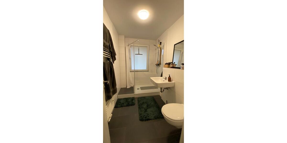 Etagenwohnung Oberhausen Schmachtendorf - 3 Zimmer, 72 m&sup2;, 650&euro; | Angebot:26534170