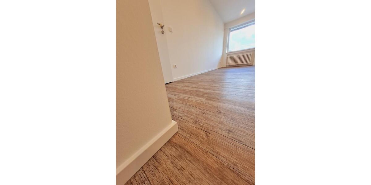 Etagenwohnung Dinslaken Lohberg - 1.5 Zimmer, 45 m&sup2;, 675&euro; | Angebot:25805566