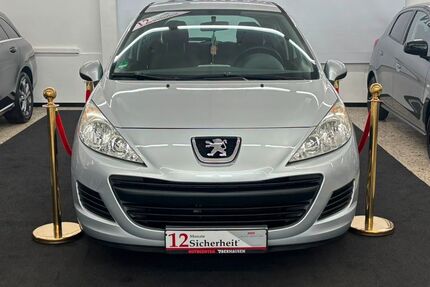 Peugeot 207 107.000 km 4.890 &euro; Oberhausen 46049
