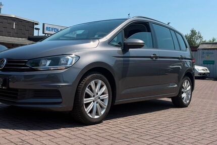 VW Touran 159.900 km 9.990 &euro; Dinslaken 46537