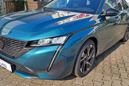 Peugeot 308 28.363 km 21.490 &euro; Essen 45307