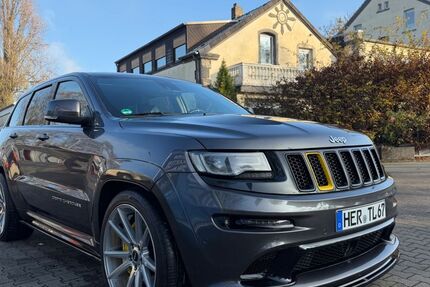 Jeep Grand Cherokee 230.500 km 24.499 &euro; Herne 44651