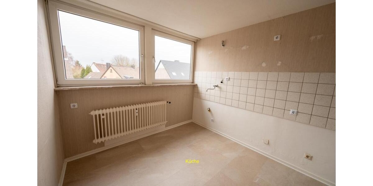 Dachgeschoßwohnung Essen Stadtbezirk IV - 3.5 Zimmer, 63 m&sup2;, 500&euro; | Angebot:25170738