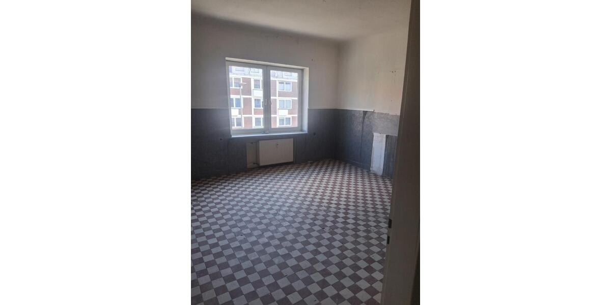 Etagenwohnung Gelsenkirchen - 5 Zimmer, 100 m&sup2;, 700&euro; | Angebot:26546029
