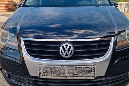 VW Touran 243.886 km 3.900 &euro; Bochum 44805