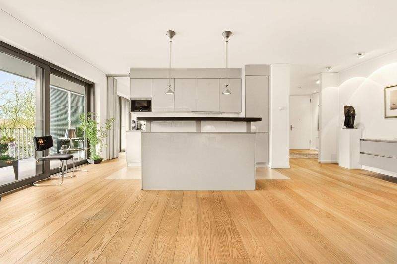 Etagenwohnung Essen Stadtkern - 4 Zimmer, 129 m&sup2;, 645.000&euro; | Angebot:25700345