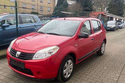 Dacia Sandero 116.000 km 1.999 &euro; Essen 45143