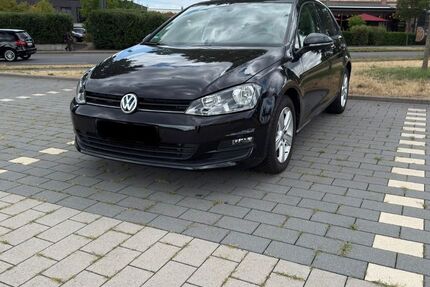 VW Golf 55.430 km 12.400 &euro; Oberhausen 46045