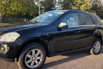 Mercedes-Benz ML 350 425.000 km 6.990 &euro; Essen 45356