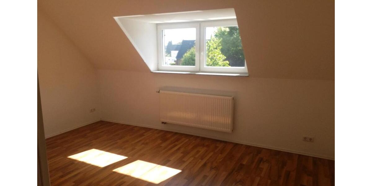 Etagenwohnung Gelsenkirchen Erle - 2 Zimmer, 81 m&sup2;, 780&euro; | Angebot:26670826