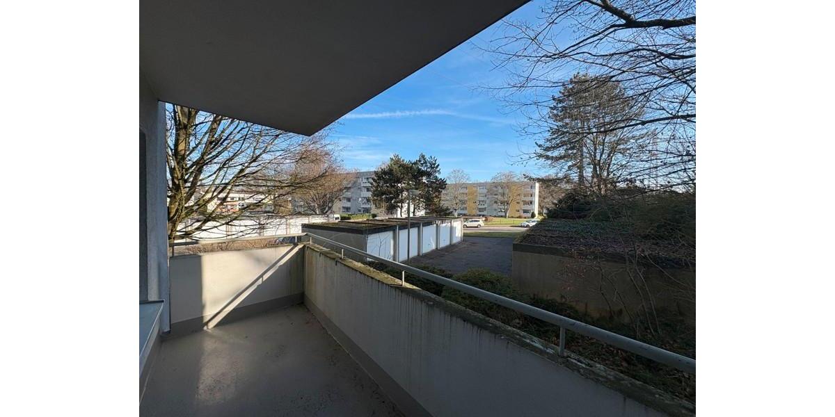 Erdgeschoßwohnung Essen Stadtbezirk VI - 1.5 Zimmer, 43 m&sup2;, 437&euro; | Angebot:25720424