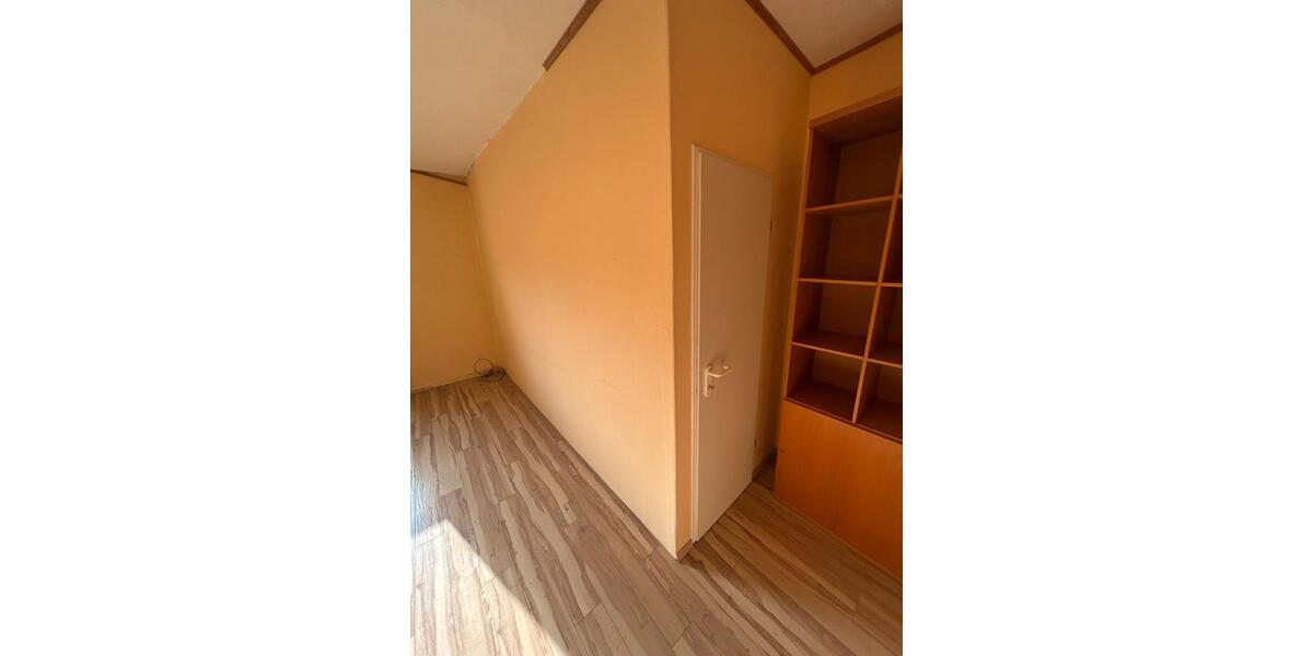 Dachgeschoßwohnung Herne Eickel - 3.5 Zimmer, 81 m&sup2;, 648&euro; | Angebot:26548230