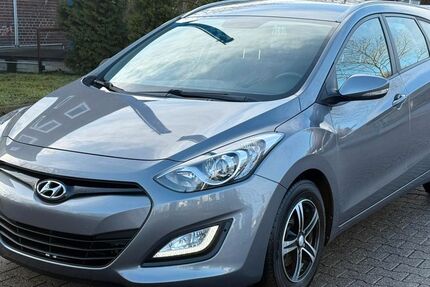 Hyundai i30 130.355 km 6.450 &euro; Dortmund 44149