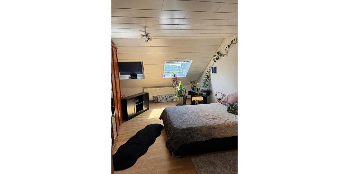 Dachgeschoßwohnung Oer-Erkenschwick Erkenschwick - 3 Zimmer, 70 m&sup2;, 700&euro; | Angebot:26705013