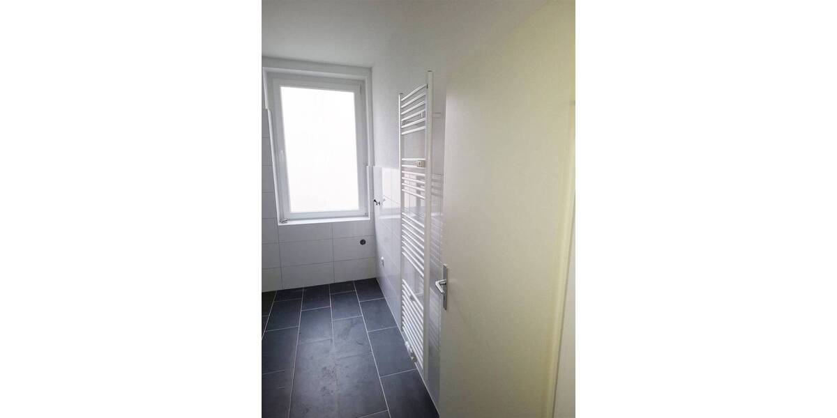 Etagenwohnung Gelsenkirchen Bismarck - 2 Zimmer, 61 m&sup2;, 340&euro; | Angebot:26487858