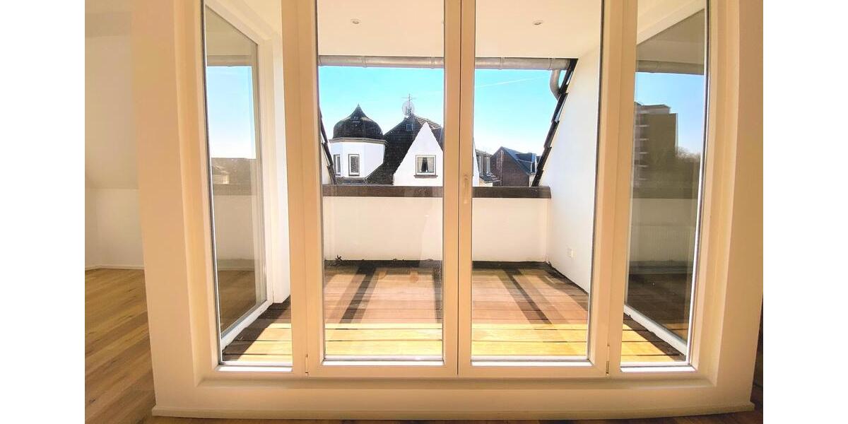 Maisonettenwohnung Essen Stadtbezirk II - 4 Zimmer, 185 m&sup2;, 2.400&euro; | Angebot:26660199