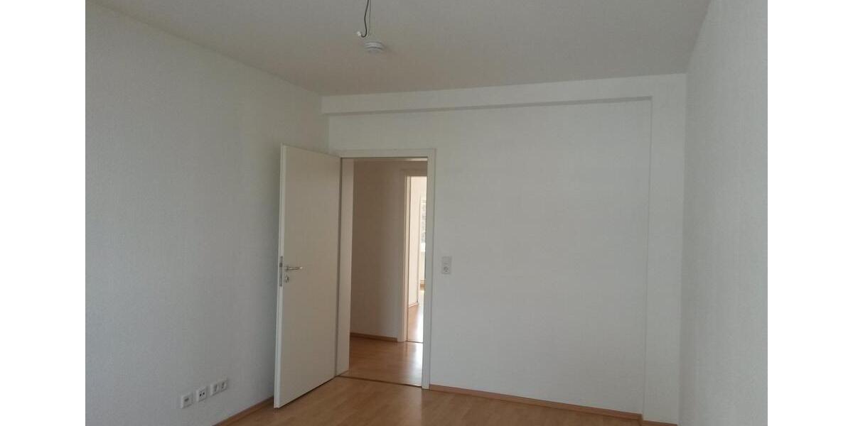 Etagenwohnung Bochum - 5 Zimmer, 126 m&sup2;, 1.200&euro; | Angebot:25391632