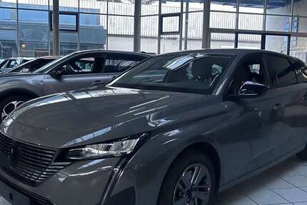 Peugeot 308 23.967 km 17.771 &euro; Gelsenkirchen 45892