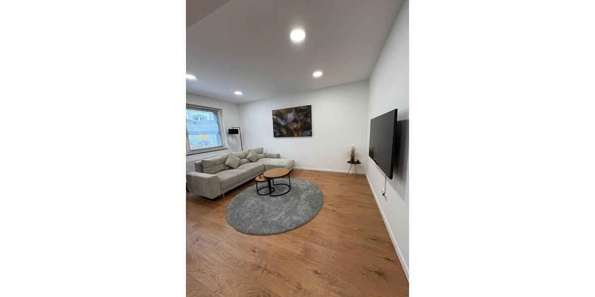 Etagenwohnung Essen Stadtbezirk II - 2 Zimmer, 55 m&sup2;, 1.300&euro; | Angebot:25887552