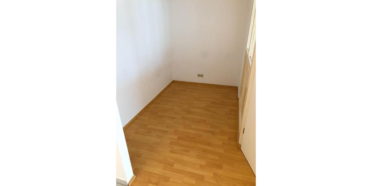 Etagenwohnung Essen Stadtbezirk II - 2.5 Zimmer, 51 m&sup2;, 950&euro; | Angebot:26646048