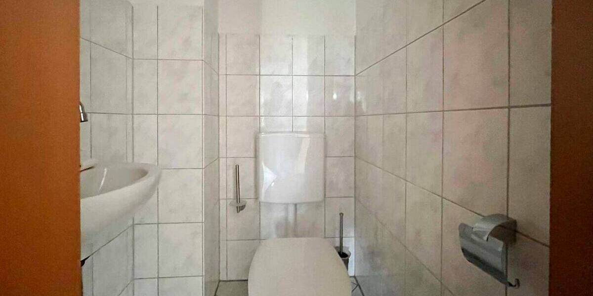 Etagenwohnung Dinslaken Bruch - 6 Zimmer, 152 m&sup2;, 311.000&euro; | Angebot:26128571