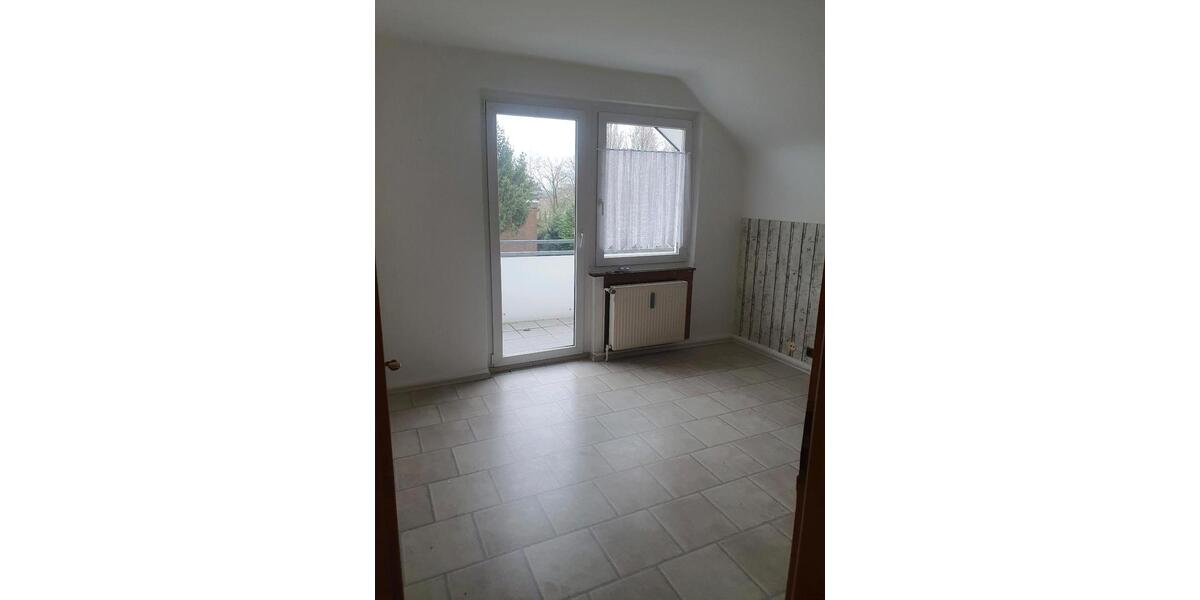 Dachgeschoßwohnung Herten Bertlich - 4 Zimmer, 89 m&sup2;, 650&euro; | Angebot:25978255