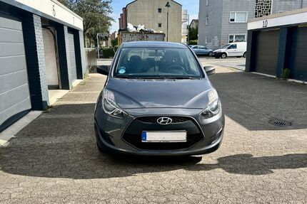 Hyundai ix20 118.000 km 5.450 &euro; Oberhausen 46047