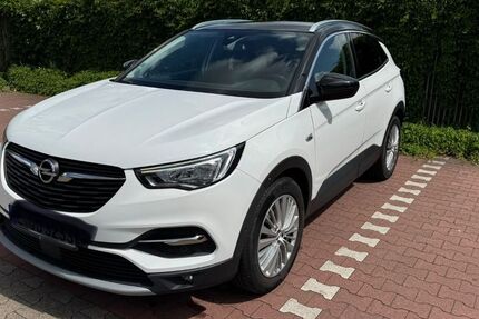 Opel Grandland (X) 71.000 km 12.900 &euro; Essen 45279