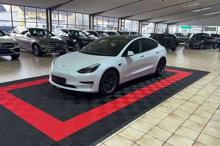 Tesla Model 3 33.197 km 28.900 &euro; Oberhausen 46047