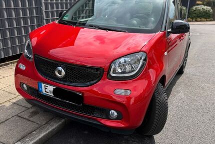 Smart ForFour 19.870 km 9.950 &euro; Essen 45259