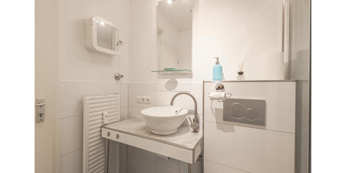 Etagenwohnung Essen Südviertel - 2 Zimmer, 60 m&sup2;, 1.790&euro; | Angebot:25030633