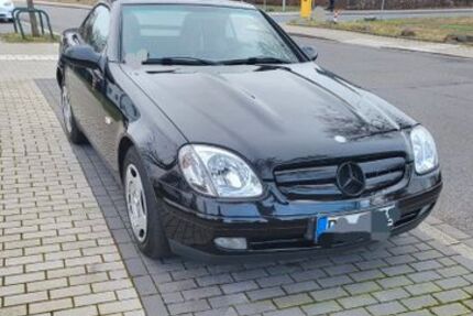 Mercedes-Benz 200 250.680 km 2.450 &euro; DORTMUND 44309