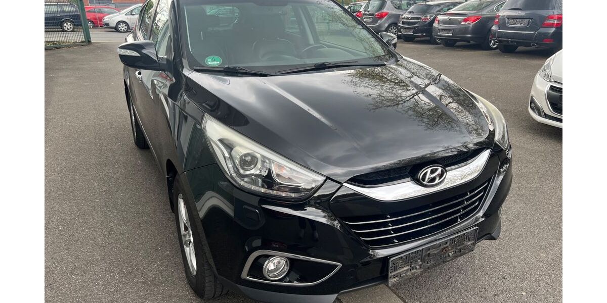 Hyundai ix35 99.000 km 8.999 &euro; Recklinghausen 45663