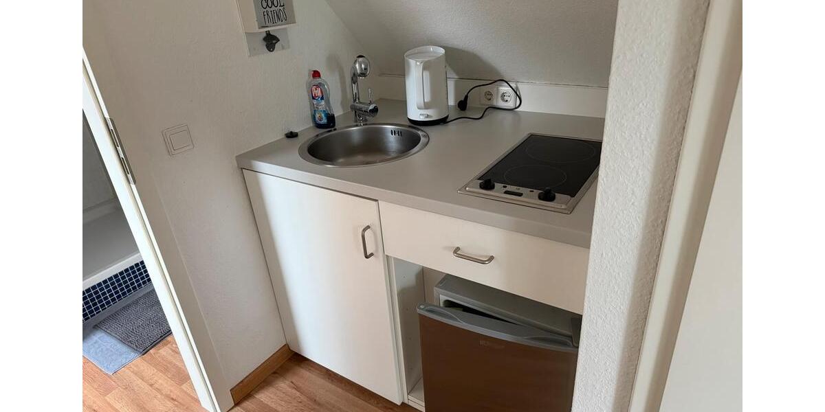 Dachgeschoßwohnung Dortmund Mengede - 1 Zimmer, 20 m&sup2;, 350&euro; | Angebot:26031725