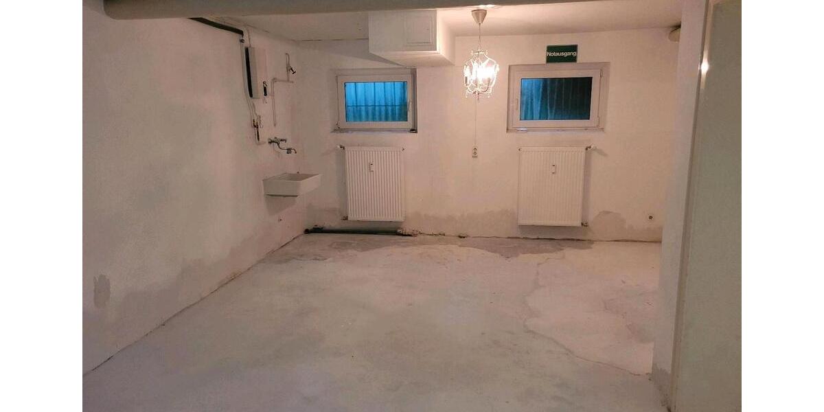 Gewerbeobjekt Essen Stadtbezirk VIII - 230&euro; | Angebot:25970101