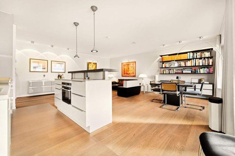 Etagenwohnung Essen Stadtkern - 4 Zimmer, 129 m&sup2;, 645.000&euro; | Angebot:25700345