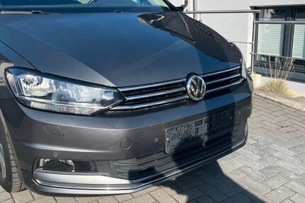 VW Touran 87.600 km 16.995 &euro; Dortmund 44265