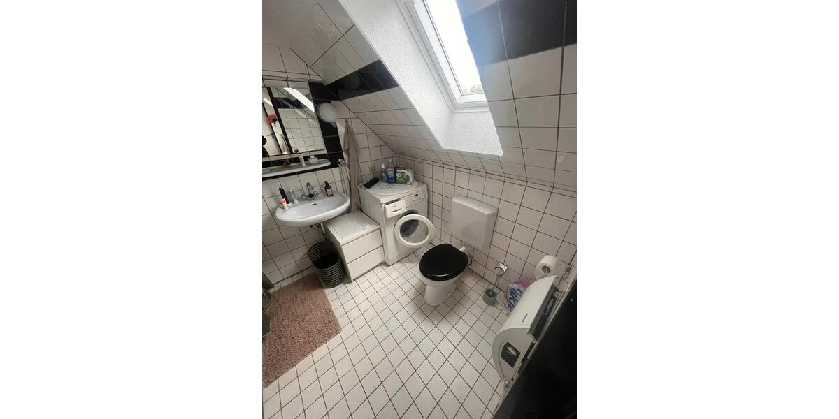Dachgeschoßwohnung Castrop-Rauxel Bladenhorst - 1 Zimmer, 25 m&sup2;, 350&euro; | Angebot:26612593