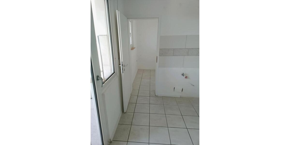 Etagenwohnung Oberhausen Biefang - 4 Zimmer, 98 m&sup2;, 860&euro; | Angebot:26640765