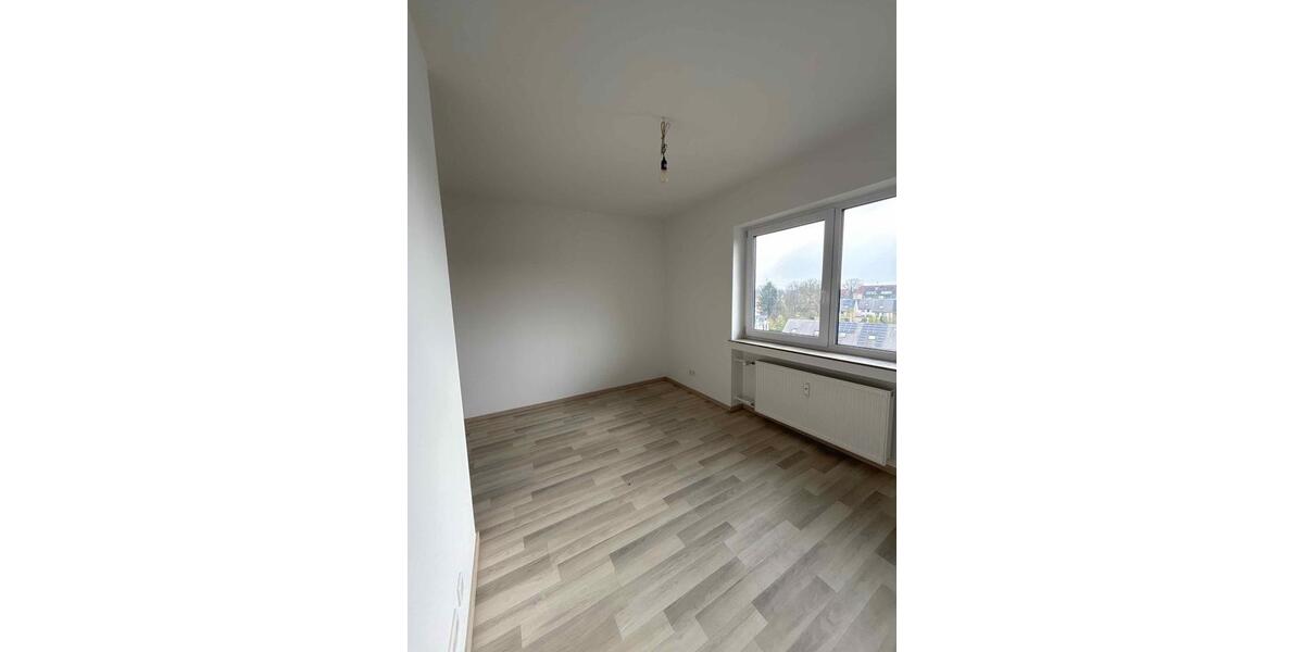 Etagenwohnung Essen Stadtbezirk IV - 1 Zimmer, 30 m&sup2;, 345&euro; | Angebot:26637438