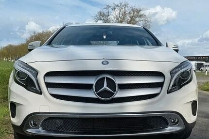 Mercedes-Benz GLA 200 65.140 km 15.900 &euro; Dorsten 46284